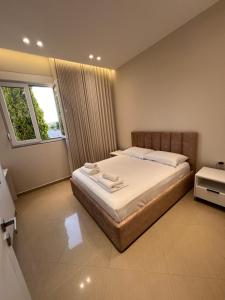 Aron apartments