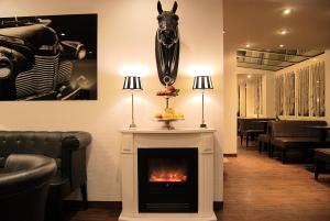 Хотел Hotel Krone Aachen | City-Eurogress Аахен Германия