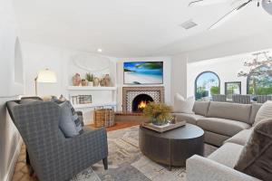 Paradise Rancho-Pool-Camelback View-Min 2 Old Town