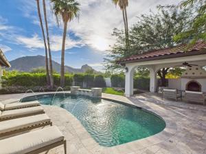 Paradise Rancho-Pool-Camelback View-Min 2 Old Town