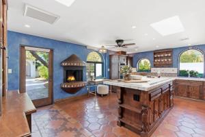 Paradise Rancho-Pool-Camelback View-Min 2 Old Town