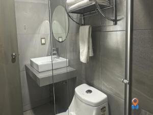 Depa con Alberca infinita Marina Mazatlán