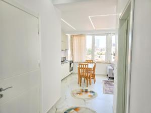 Modern City Center View Apartment in Durrës