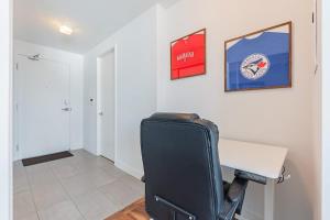 World Cup Ready Toronto Stay with CN Tower View