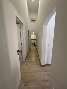 Spacious Mouraria Apartment Steps from the Castle