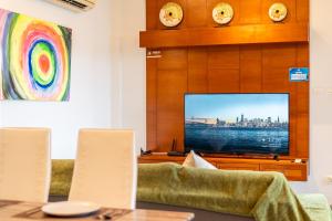 Rawai VIP VIllas 2D12 两卧室精装泳池别墅 步行到拉威海滩3分钟 拉威中心生活便利