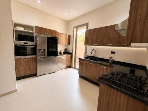 Villa 5 suites - Piscine Privée - 5 min du centre