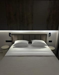 Aelith Rooms