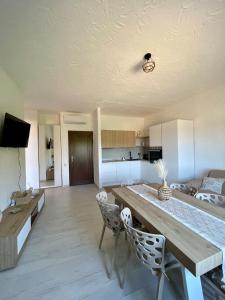 Costa Rei vacation home with veranda a sea view