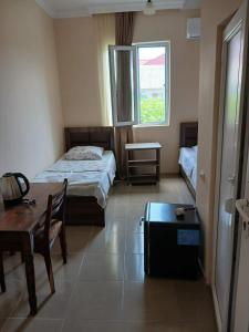 Cactus Hotel
