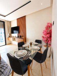 Modern 2BR with Pool View at Agadir Bay Prime Spot