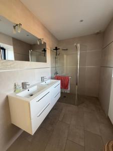 Maison au calme autour dun site protégé