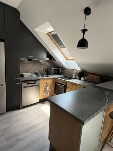 Sunny Station Apartman