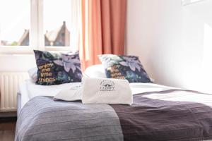 Old Town Apartment for groups - RIVER VIEW - Five Bedrooms - Comfy Apartments