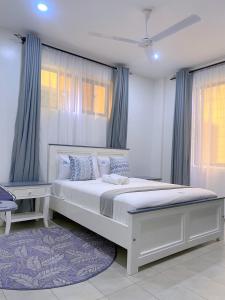 Comfy 1BR, 5 min walk to the beach