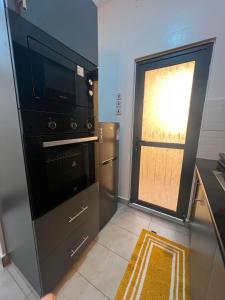 Comfy 1BR, 5 min walk to the beach