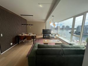 Modern Sea View Apartment - City Centrum