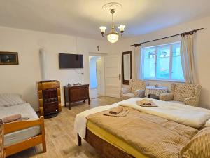 Nádvirág Vendégház - Biró Tours - Nr 27