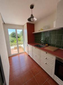Beautiful villa with pool in Arenal de Castell