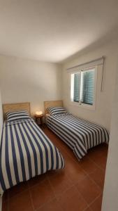 Beautiful villa with pool in Arenal de Castell