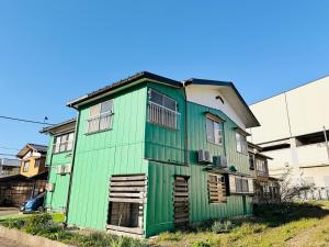 Green House- 200 m from Urasa Station
