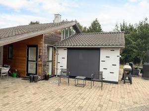 9 person holiday home in Sæby