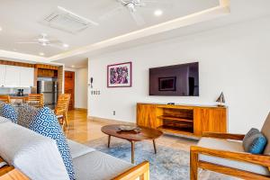 Blue Horizon 102 | 2BR2BA Puerto Vallarta, ocean view, pool, gym