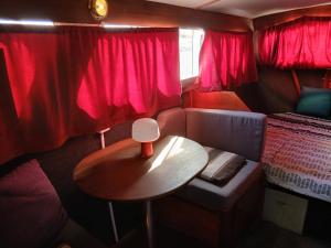 Studio bateau au Somail