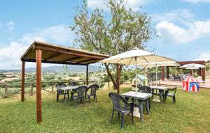 1 Bedroom Nice Home In Frazione Marcellano