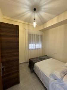 2BR apartment les jardins