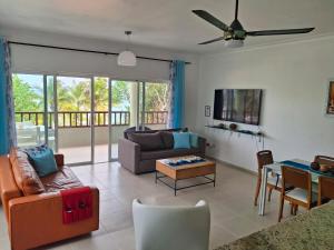Free Early Check-in Or Late Check-Out - Oceanfront on the Caribbean Sea, Playa Juan Dolio, Dominican Republic -Apatamentos de 2 y 3 habitaciones