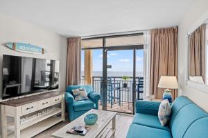 Beach Cove Resort 1504 - Direct Oceanfront with Private Balcony
