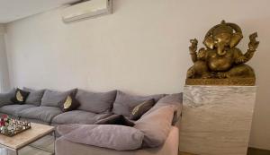 Black House - Modern 3BR Villa with Private Pool