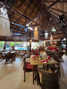 Cocos Cabañas Playa del Carmen Adults Only
