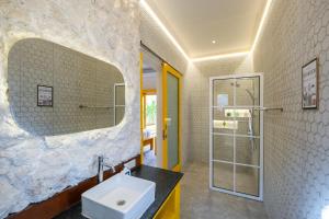 Villa Yellow Stone 2