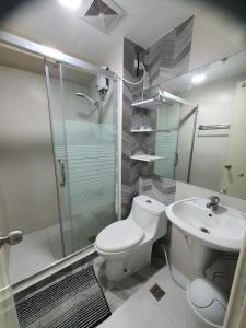Lovely Fully Furnished Two-Bedroom Condo with Wifi at the heart of Iloilo City