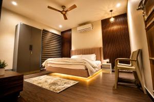 The Nivaas at Berhins - 4 BHK luxury farm with Pool, BBQ, Lawn in Pushkar