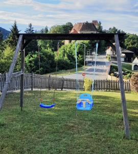 "Das Steirerhaus am Seggauberg" - Ferienhaus mit zwei separaten Apartments