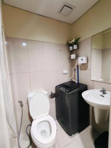 Shell residences NEAR MOA AND NAIA - JOSH condotel