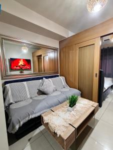Shell residences NEAR MOA AND NAIA - JOSH condotel
