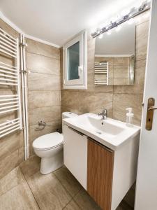 Αcro Boulevard Marine