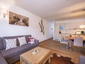 Apartment in Neukirchen near Ski Lift