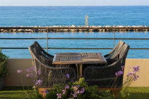 Xristinas Seaside Apartments