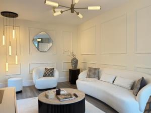 Bicester Rachi Villa- 3 bedroom luxurious house close to Bicester Village & The Cotswolds
