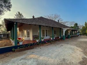 English Bungalow
