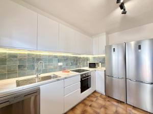 Villa Lodicos, House for 12 with terrace and BBQ