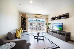 芭东中心Phuket Villa151精装一卧室公寓 近班赞江西冷Bangla芭东海滩