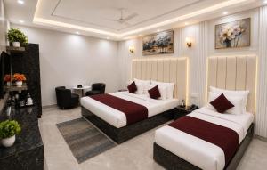 Hotel Vyom Near Delhi Airport