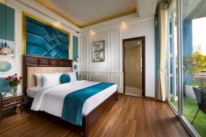 The Hanoi Signature Hotel