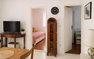Awesome Home In Ugljan With Wifi